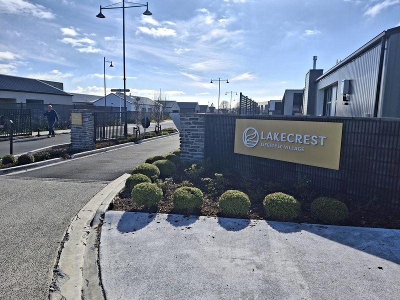 Lakecrest Lifestyle Village